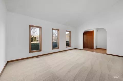 770 N 9th Ave, Addison, IL 60101 photo 16