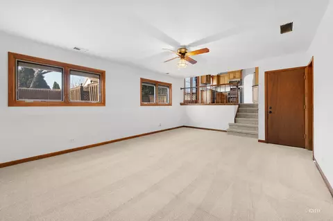 770 N 9th Ave, Addison, IL 60101 photo 12