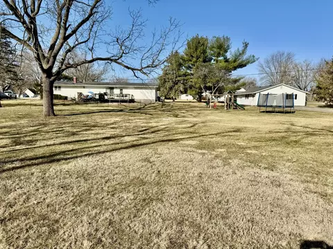 106 S Steele St, Cherry, IL 61317 photo 3