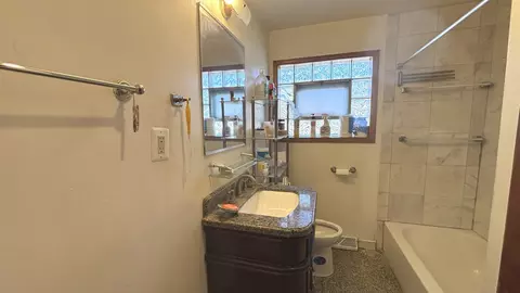 Bath - 4159 W 55th St, Chicago, IL 60632 photo 1 of 2