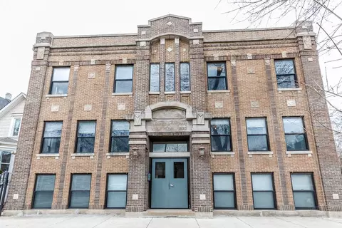 1856 N Sawyer Ave #201, Chicago, IL 60647
