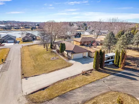 1357 Chadwick Ct, Davis, IL 61019 photo 2