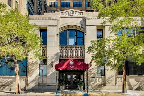 728 W Jackson Blvd #313, Chicago, IL 60661
