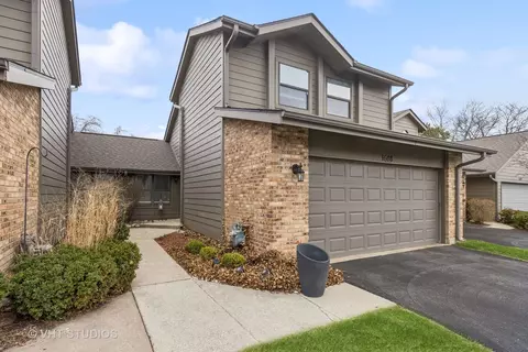 1608 Wildwood Ln, Darien, IL 60561