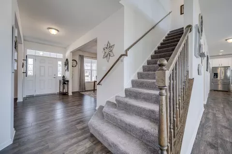 Entry Way - 27101 Rustic Wood Ln, Plainfield, IL 60585 photo 4 of 9