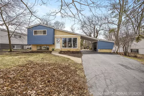 818 Cadillac Dr, Wheaton, IL 60187