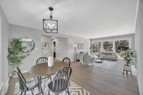 Dining - 815 Brookwood Dr, Olympia Fields, IL 60461 photo 1 of 4