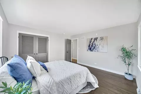 Bedroom - 815 Brookwood Dr, Olympia Fields, IL 60461 photo 1 of 6
