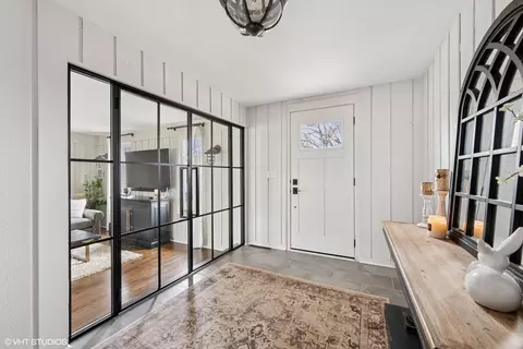 Entry Way - 79 Brinker Rd, Barrington Hills, IL 60010 photo 1 of 1