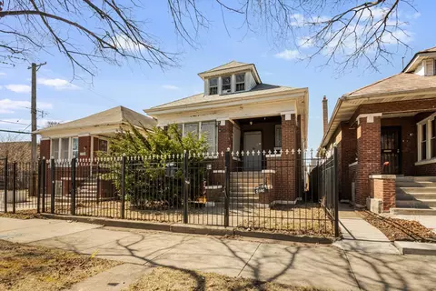 5840 S Artesian Ave, Chicago, IL 60629