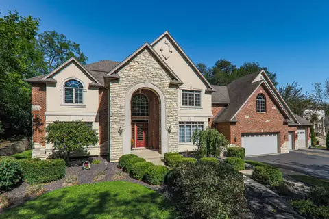 Exterior - 210 79th St, Willowbrook, IL 60527 photo 2 of 27