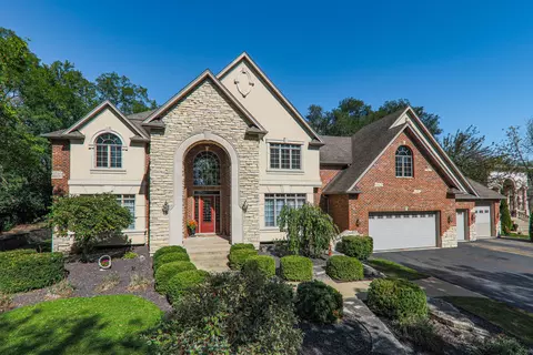 Exterior - 210 79th St, Willowbrook, IL 60527 photo 26 of 27