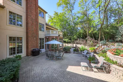 Exterior - 210 79th St, Willowbrook, IL 60527 photo 13 of 27