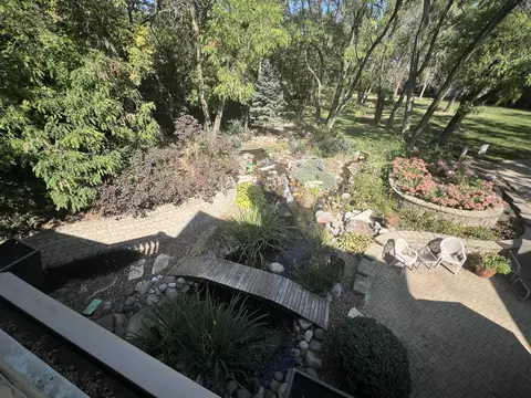 Exterior - 210 79th St, Willowbrook, IL 60527 photo 20 of 27
