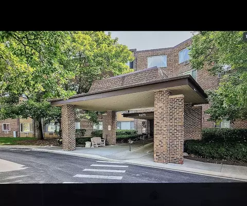 1475 Rebecca Dr #218, Hoffman Estates, IL 60169