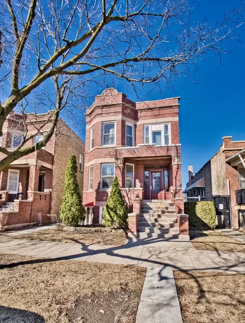 1236 S 59th Ave, Cicero, IL 60804