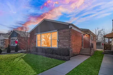 3802 Highland Ave, Berwyn, IL 60402