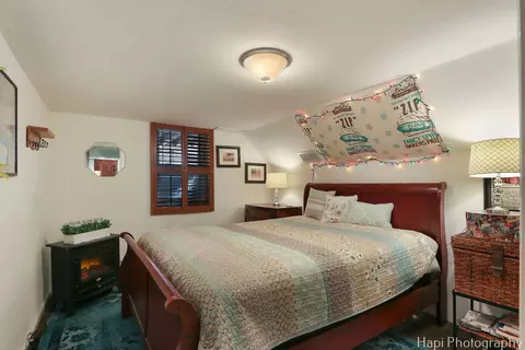 Bedroom - 300 E Blackman St, Harvard, IL 60033 photo 3 of 4