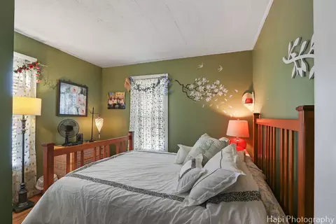 Bedroom - 300 E Blackman St, Harvard, IL 60033 photo 1 of 4