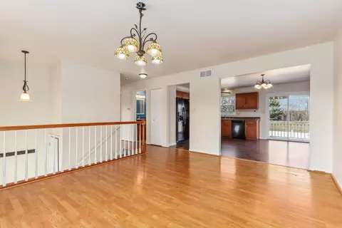 Living - 415 Davidson Dr, Minooka, IL 60447 photo 1 of 3