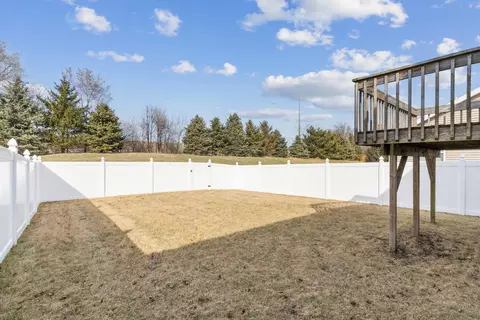 Exterior - 415 Davidson Dr, Minooka, IL 60447 photo 2 of 3