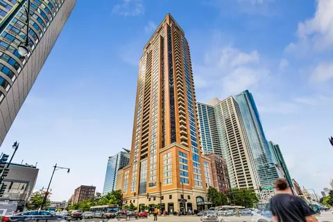 1160 S Michigan Ave #1203, Chicago, IL 60605