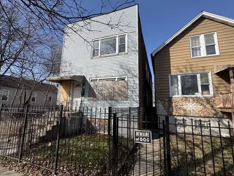 Exterior - 5218 S Lowe Ave, Chicago, IL 60609 photo 2 of 4