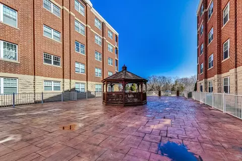 Other - 1 Itasca Pl #410, Itasca, IL 60143 photo 8 of 9