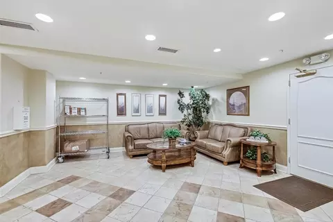 Other - 1 Itasca Pl #410, Itasca, IL 60143 photo 3 of 9