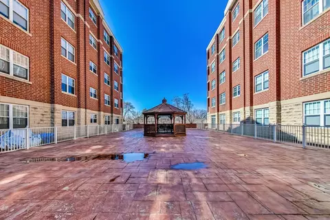 Other - 1 Itasca Pl #410, Itasca, IL 60143 photo 7 of 9