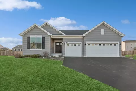 561 Ashworth Ln, Yorkville, IL 60560