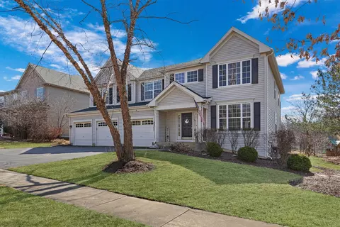 337 Cedar Ridge Dr, Lake Villa, IL 60046