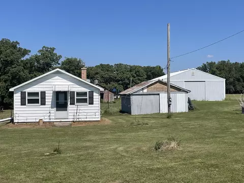 2427 E 2850th Rd, Marseilles, IL 61341