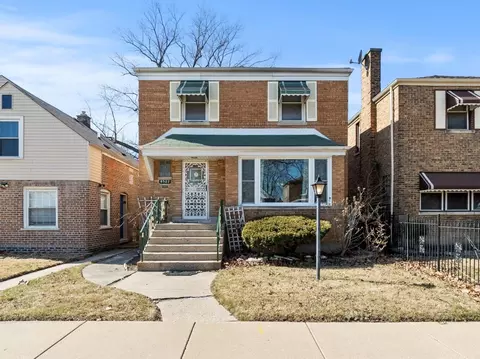 8522 S Seeley Ave, Chicago, IL 60620