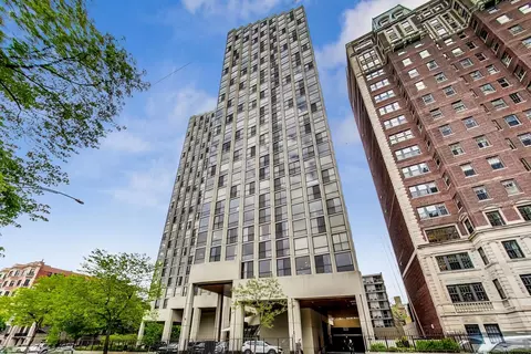 345 W Fullerton Pkwy #608, Chicago, IL 60614