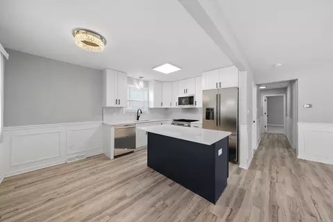 Kitchen - 368 W 17th St, Chicago Heights, IL 60411 photo 1 of 1