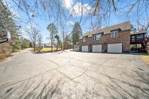 1409 Matanuska Trl, Mchenry, IL 60050 photo 3