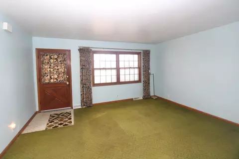 Living - 1832 Root St, Crest Hill, IL 60403 photo 1 of 2