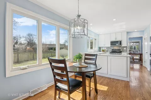 Kitchen - 1616 Emerson Ct, Wheaton, IL 60189 photo 4 of 4