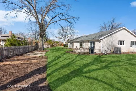 Exterior - 1616 Emerson Ct, Wheaton, IL 60189 photo 4 of 5