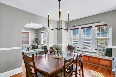 Dining - 207 Willard Ave, Bloomington, IL 61701 photo 4 of 4