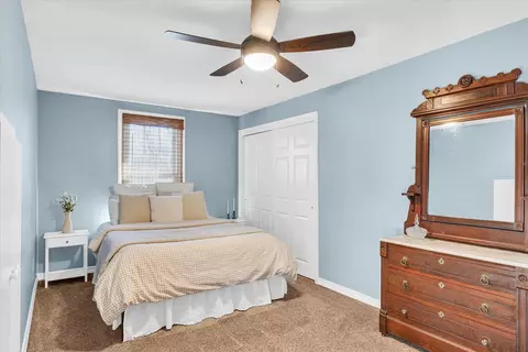 Bedroom - 207 Willard Ave, Bloomington, IL 61701 photo 3 of 4