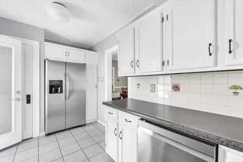 Kitchen - 207 Willard Ave, Bloomington, IL 61701 photo 5 of 5