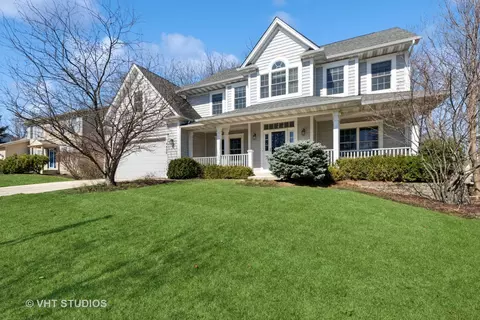 4420 Eastwood Ave, Gurnee, IL 60031