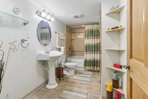 Bath - 2807 Ridge Rd, Lansing, IL 60438 photo 2 of 2