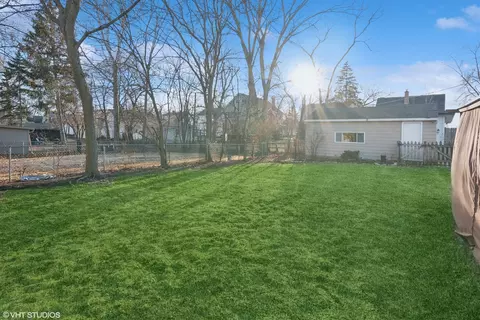 842 Pick St, Wheaton, IL 60187 photo 20