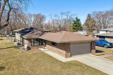 15038 Lavergne Ave, Oak Forest, IL 60452