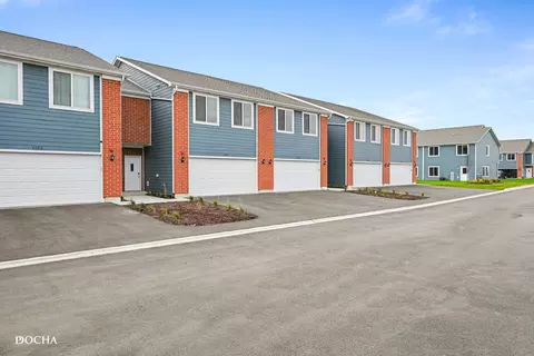 1124 Gillespie Ln, Yorkville, IL 60560