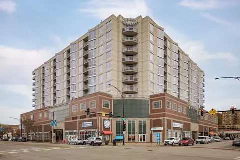 1134 W Granville Ave #1207, Chicago, IL 60660