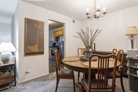 Dining - 1056 Deerpath Ct #A2, Wheeling, IL 60090 photo 2 of 2